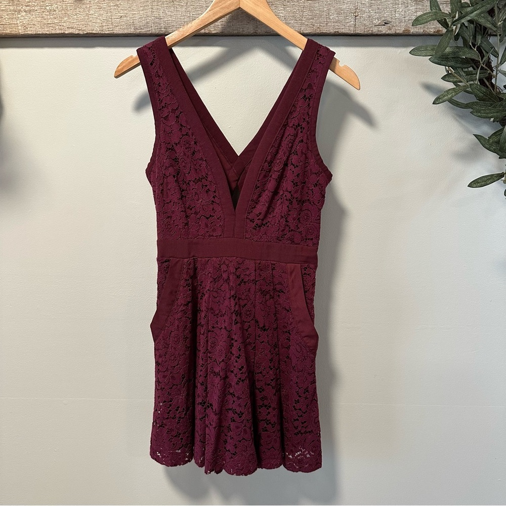 Free People Lovely in Lace Boho Western V Neck Pockets Sleeveless Burgandy Dress - Picture 3 of 15